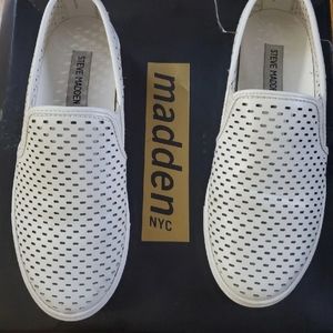 Steve madden white slip ons